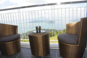 SMDC Wind - T3 U17 - Taal View w/ Balcony, 55inch SMART TV, Netflix, Wifi & Cable